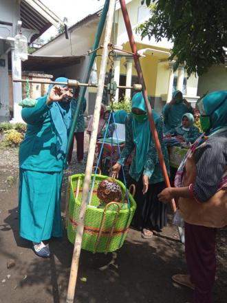 Kegiatan bulan timbang posyandu gerbangmas flamboyan Desa Krai