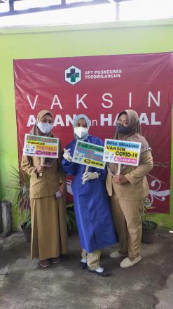 Vaksin covid pemerentah Desa Krai di Puskesmas Yosowilangun